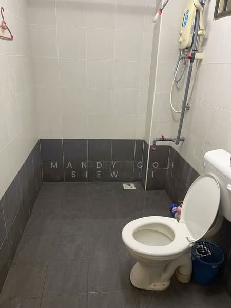 Rumah Teres 2 Tingkat untuk Disewa di Tebrau (Johor) - Mandy Goh Siew Li - Bathroom - PropertyGuru.com.my