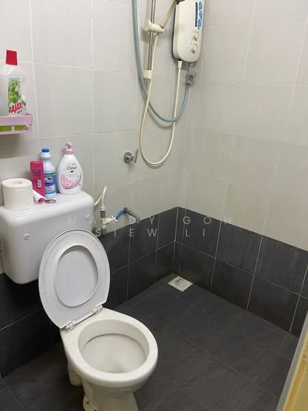 Rumah Teres 2 Tingkat untuk Disewa di Tebrau (Johor) - Mandy Goh Siew Li - Bathroom - PropertyGuru.com.my