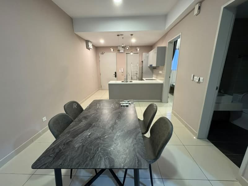 Servis Apartment untuk Disewa di Trion @ KL - Roman Lee - Dining Room - PropertyGuru.com.my