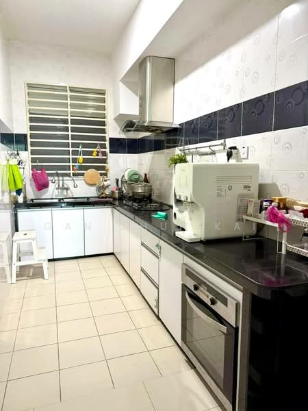 Kondominium untuk Disewa di The Oasis - Gan Chun Kai - Kitchen - PropertyGuru.com.my