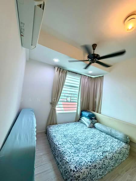 Kondominium untuk Disewa di The Oasis - Gan Chun Kai - Bedroom - PropertyGuru.com.my