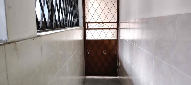 Rumah Teres 2 Tingkat untuk Dijual di Taman Sutera (Johor Bahru) - Jacky Chua - Entrance - PropertyGuru.com.my