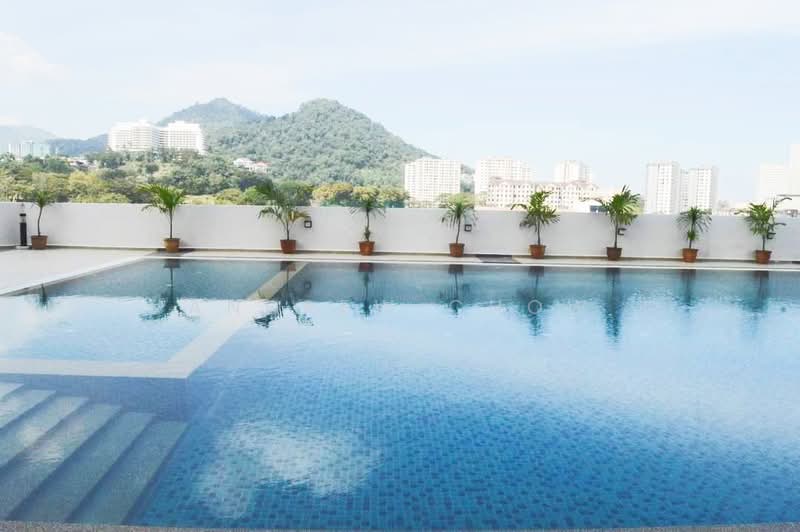 Condominium for Rent at Mahsuri Square - Andrew Chow - Pool - PropertyGuru.com.my