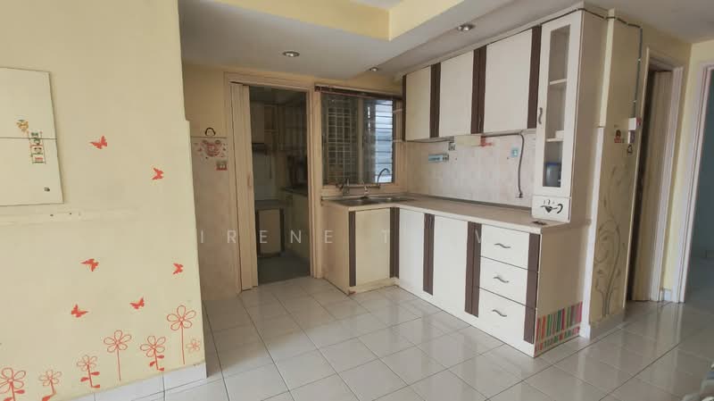 Pangsapuri untuk Dijual di Pangsapuri Lestari - Irene Tiow - Kitchen - PropertyGuru.com.my