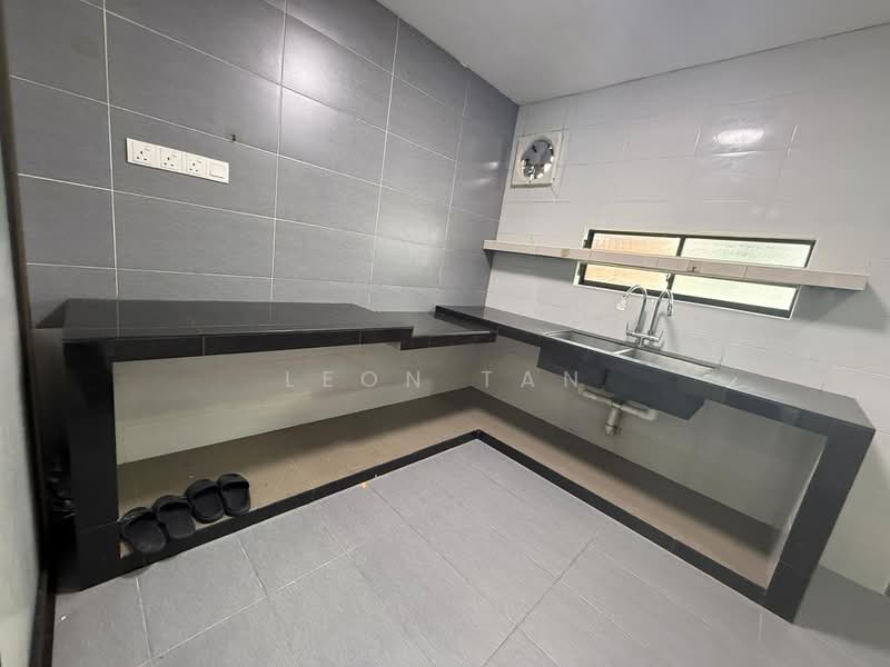 Rumah Teres 1 Tingkat untuk Dijual di Taman Johor Jaya (Johor Bahru) - Leon Tan - Kitchen - PropertyGuru.com.my