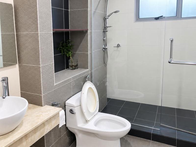 3-storey Terraced House for Sale in Desa Parkcity (Kuala Lumpur) - SY YAP - Bathroom - PropertyGuru.com.my