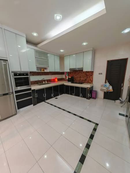 3-storey Terraced House for Sale in Taman Seri Bukit Segambut (Batu) - Suki Tan - PropertyGuru.com.my