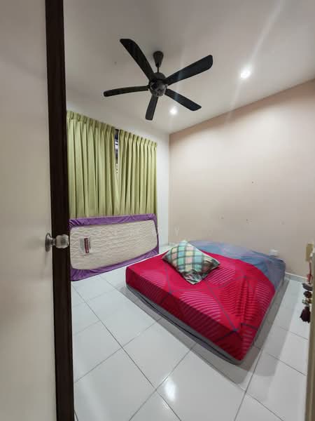 2-storey Terraced House for Sale in Setia Tropika (Johor Bahru) - Jimmy . - Bedroom - PropertyGuru.com.my