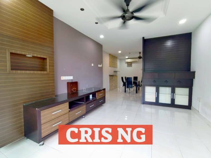 Kondominium untuk Dijual di Regency Heights Condo - Cris Ng - Living Room - PropertyGuru.com.my
