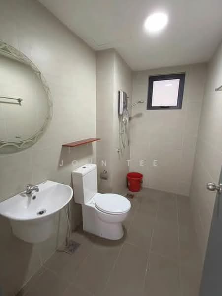 Servis Apartment untuk Disewa di TRIO By Setia - John Tee - Bathroom - PropertyGuru.com.my