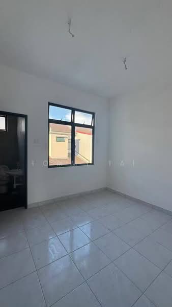 Rumah Teres 2 Tingkat untuk Dijual di Taman Austin Duta (Tebrau) - Tommy Tai - Interior - PropertyGuru.com.my