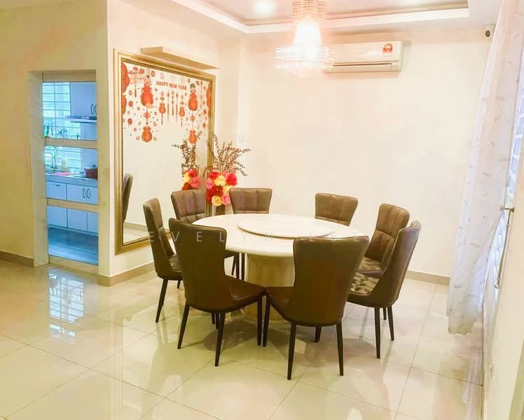 Semi-Detached House for Sale in Selayang (Selangor) - Evelyn Lee - Dining Room - PropertyGuru.com.my