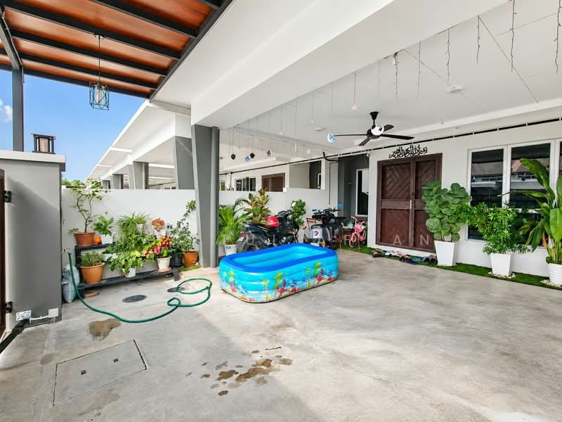 2-storey Terraced House for Sale in Seksyen 30 (Shah Alam) - Nazatul Afzan - PropertyGuru.com.my