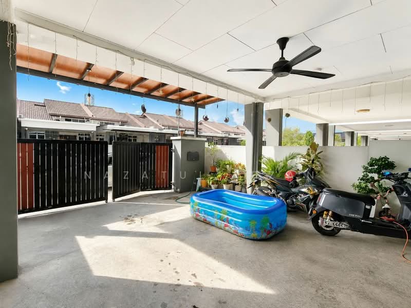 2-storey Terraced House for Sale in Seksyen 30 (Shah Alam) - Nazatul Afzan - PropertyGuru.com.my