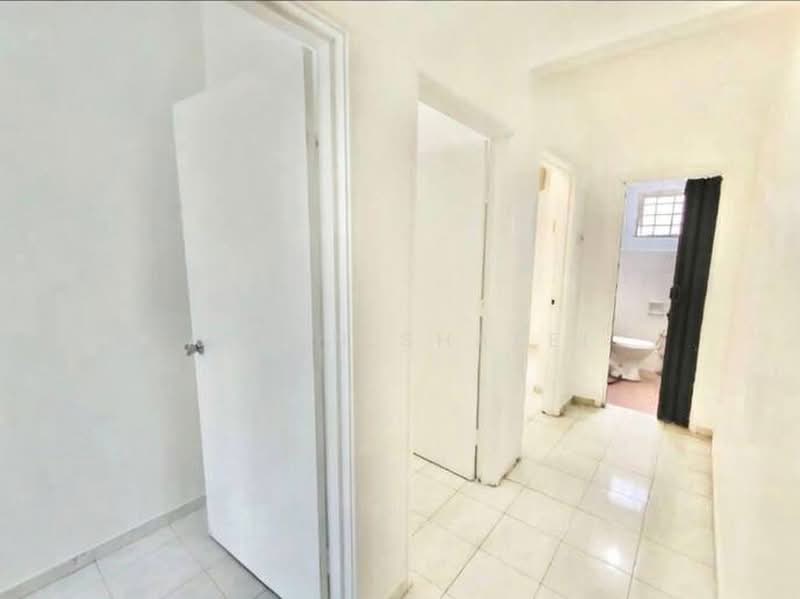 Rumah Teres 2 Tingkat untuk Disewa di Bandar Damai Perdana (Cheras) - Azlan Shafei - Corridor - PropertyGuru.com.my