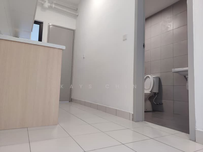 Servis Apartment untuk Disewa di Residensi Bukit Tiara - Kays Chin - Bathroom - PropertyGuru.com.my