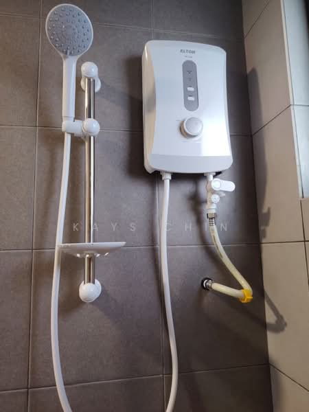 Servis Apartment untuk Disewa di Residensi Bukit Tiara - Kays Chin - Bathroom - PropertyGuru.com.my