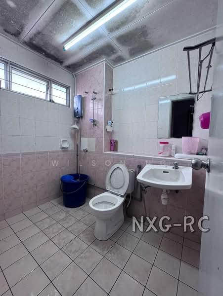 2-storey Terraced House for Sale in Bandar Botanic (Klang) - Wilson Ng - Bathroom - PropertyGuru.com.my