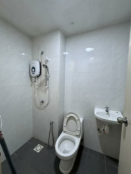 Apartment for Rent at Camellia Residences - Irene Tiow - Bathroom - PropertyGuru.com.my