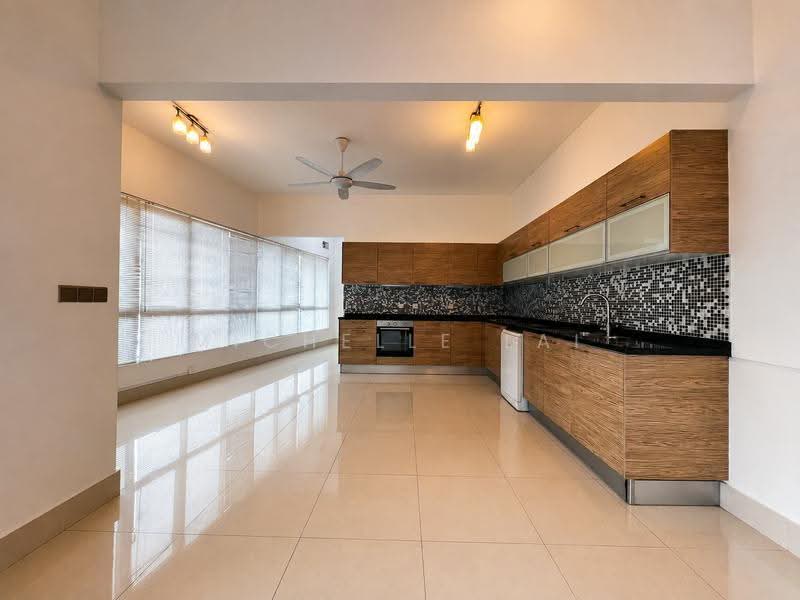 Kondominium untuk Disewa di The Cove Condominium - Michelle Lai - Kitchen - PropertyGuru.com.my