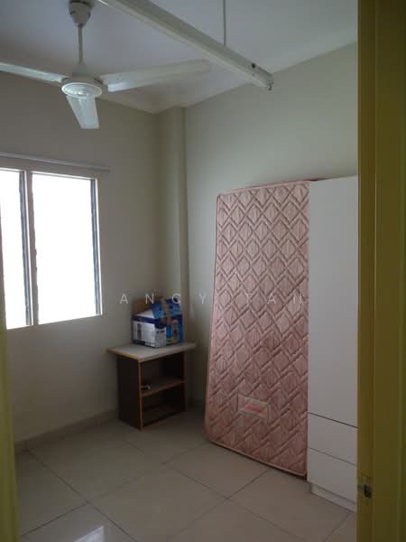 Pangsapuri untuk Dijual di Desa Mutiara - Nancy Tan - Bedroom - PropertyGuru.com.my