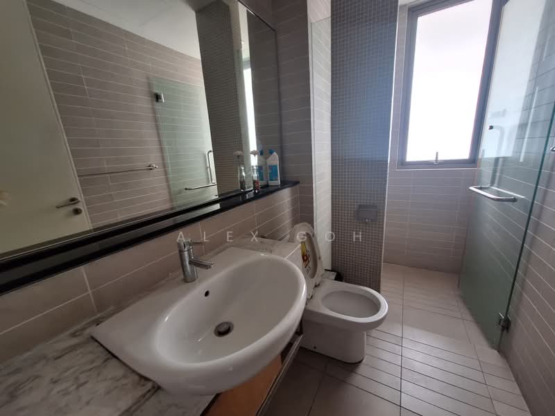 Condominium for Sale at 2 Hampshire - Alex Goh - Bathroom - PropertyGuru.com.my