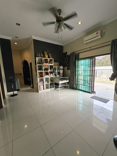 Semi-Detached House for Sale in Pengkalan Pegoh (Ipoh) - YY Cheah - Living Room - PropertyGuru.com.my