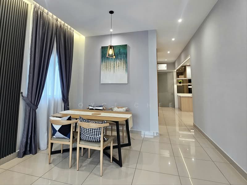 Kondominium untuk Dijual di Bayu Temiang Residensi - Joyce Chee - Dining Room - PropertyGuru.com.my