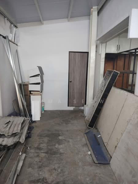 Shop for Rent in Pulau Pinang (Jelutong) - Emma Seow - Interior - PropertyGuru.com.my