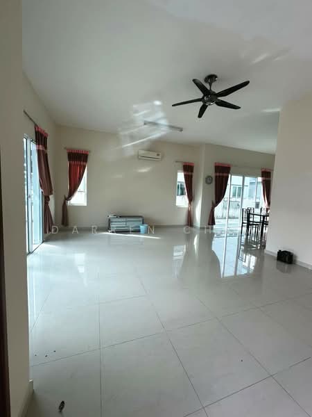 Rumah Berkembar untuk Dijual di Bukit Panchor (Nibong Tebal) - Darren Cham - Living Room - PropertyGuru.com.my