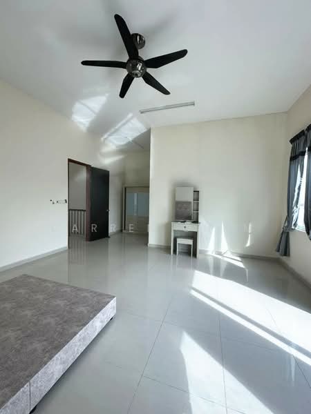 Rumah Berkembar untuk Disewa di Bukit Panchor (Nibong Tebal) - Darren Cham - Living Room - PropertyGuru.com.my