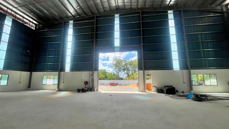 Kilang untuk Disewa di Sendayan Tech Valley (Labu) - EC Low - Interior - PropertyGuru.com.my