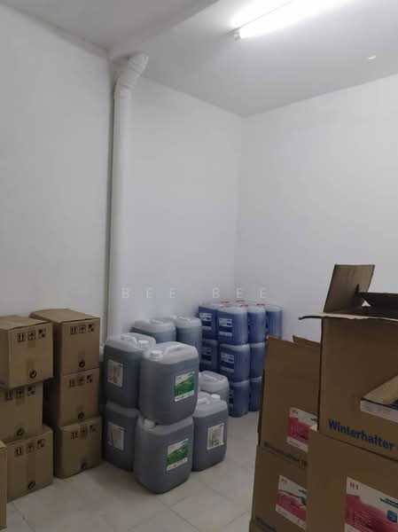 Shop for Sale in Taman Ungku Tun Aminah (Skudai) - Bee Bee - PropertyGuru.com.my