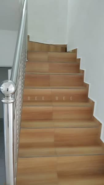 Rumah Teres 2 Tingkat untuk Disewa di Taman Bukit Kempas (Tampoi) - Bee Bee - PropertyGuru.com.my