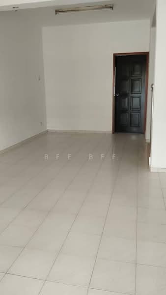 Rumah Teres 2 Tingkat untuk Disewa di Taman Bukit Kempas (Tampoi) - Bee Bee - PropertyGuru.com.my