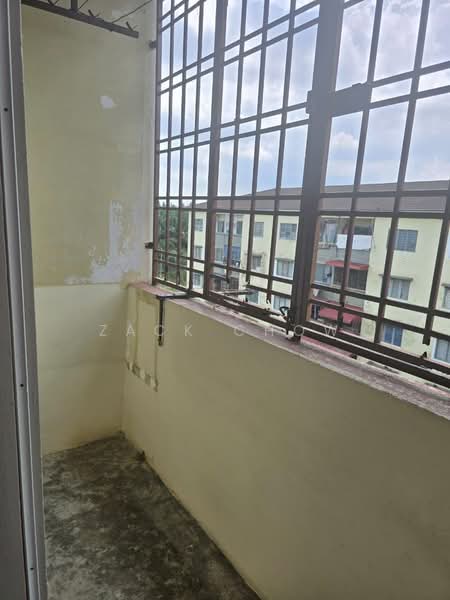 Flat for Sale at Flat Tasek 64 - Zack Chow - Balcony - PropertyGuru.com.my