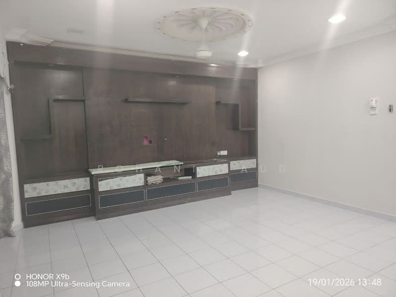 2-storey Terraced House for Sale in Taman Alamanda (Senawang) - Rohani Daud - Living Room - PropertyGuru.com.my