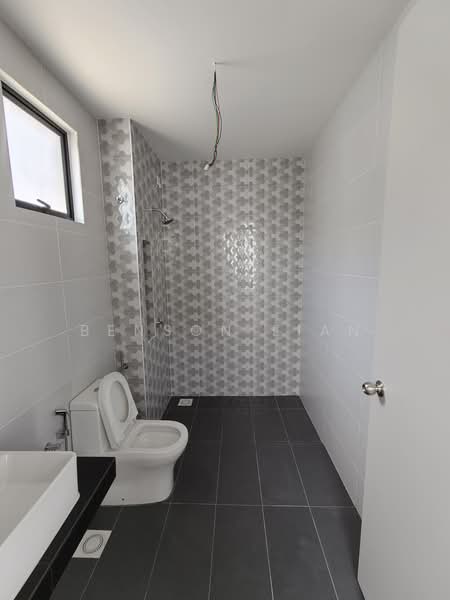 Rumah Teres 1 Tingkat untuk Disewa di Shah Alam (Selangor) - Benson Lian - Bathroom - PropertyGuru.com.my