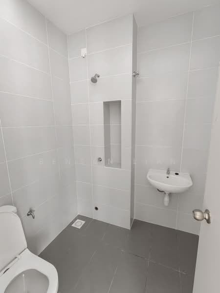 Rumah Teres 1 Tingkat untuk Disewa di Shah Alam (Selangor) - Benson Lian - Bathroom - PropertyGuru.com.my