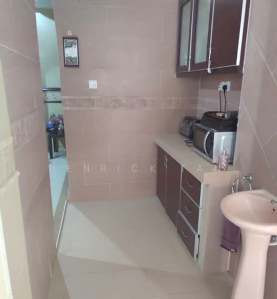 Rumah Teres 2 Tingkat untuk Dijual di Bukit Rimau (Shah Alam) - Henrick Tan - Kitchen - PropertyGuru.com.my