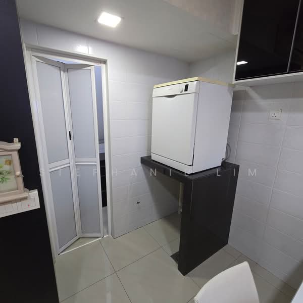 Apartment for Rent at Kemuning Aman - Stephanie Lim - Kitchen - PropertyGuru.com.my