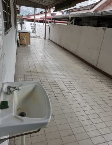 Rumah Berkembar untuk Dijual di Ayer Itam (Penang) - Mervyn Seah - Exterior - PropertyGuru.com.my