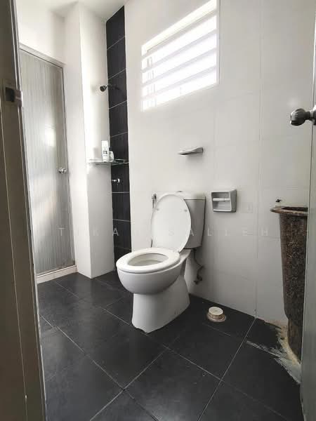 Rumah Teres 2 Tingkat untuk Dijual di Bandar Putra Bertam (Kepala Batas) - Atikah Salleh - Bathroom 2 - PropertyGuru.com.my