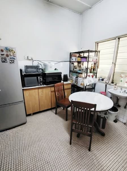 Rumah Teres 1 Tingkat untuk Dijual di Taman Puchong Perdana (Puchong) - Victor Foo - Kitchen - PropertyGuru.com.my