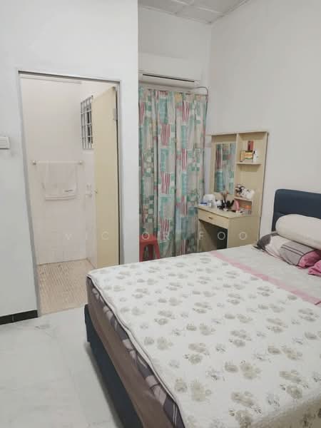 Rumah Teres 1 Tingkat untuk Dijual di Taman Puchong Perdana (Puchong) - Victor Foo - Bedroom - PropertyGuru.com.my