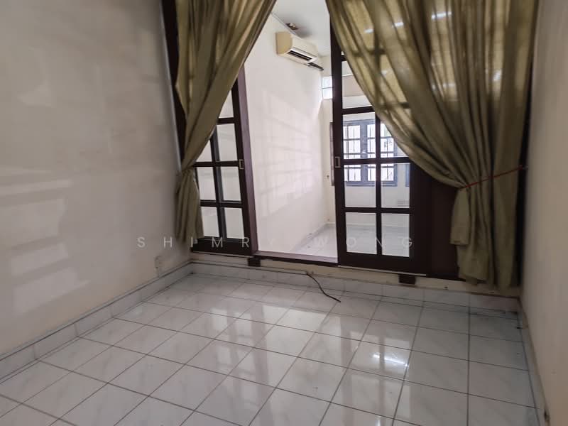 Rumah Berkembar untuk Dijual di Taman Desa (Kuala Lumpur) - Shimry Wong - PropertyGuru.com.my