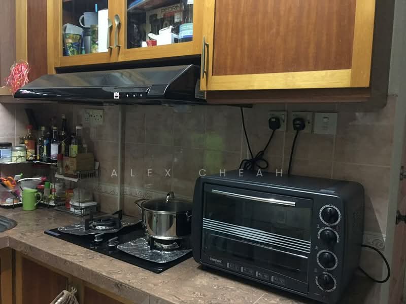 Pangsapuri untuk Dijual di Pangsapuri Sri Abadi - Alex Cheah - Kitchen - PropertyGuru.com.my