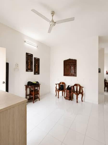 Living room 2