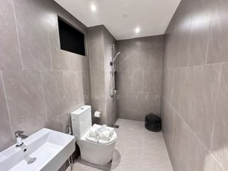 Service Residence for Sale at The Queenwoodz @ Bukit Jalil - Yvonne Yep - Bathroom - PropertyGuru.com.my