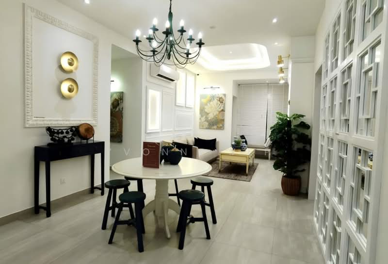 Service Residence for Sale at The Queenwoodz @ Bukit Jalil - Yvonne Yep - Living Room - PropertyGuru.com.my